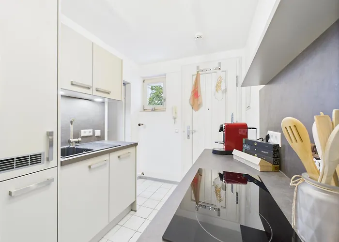 Apartment Zentral I Ruhig I Neues Bad&küche I Bis 4 Personen *